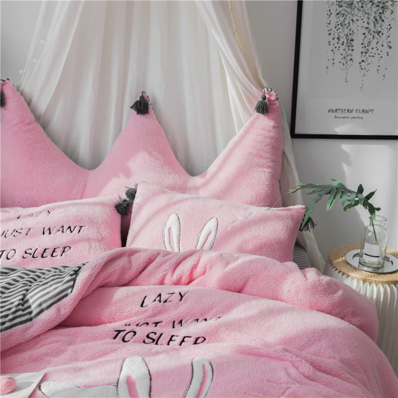 Белый розовый серый мультфильм кролик аппликация медведь вышивка фланелевый