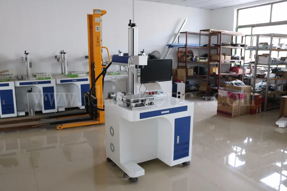 Самая популярная волоконная лазерная маркировочная машина для металла ПВХ очков