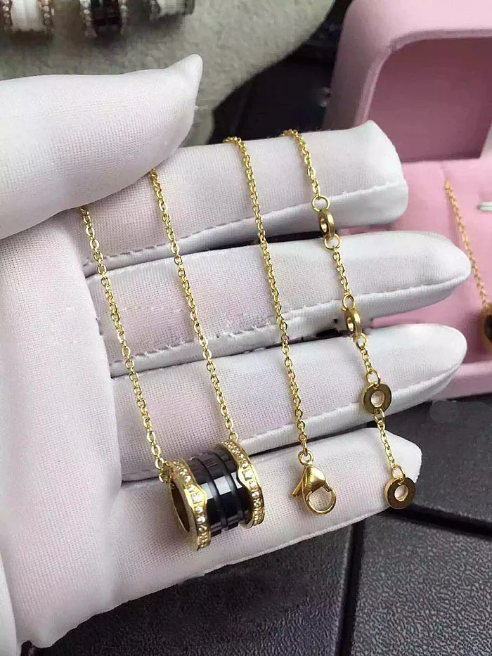 Бутик оптовые ювелирные изделия бриллиантовое колье керамические передач