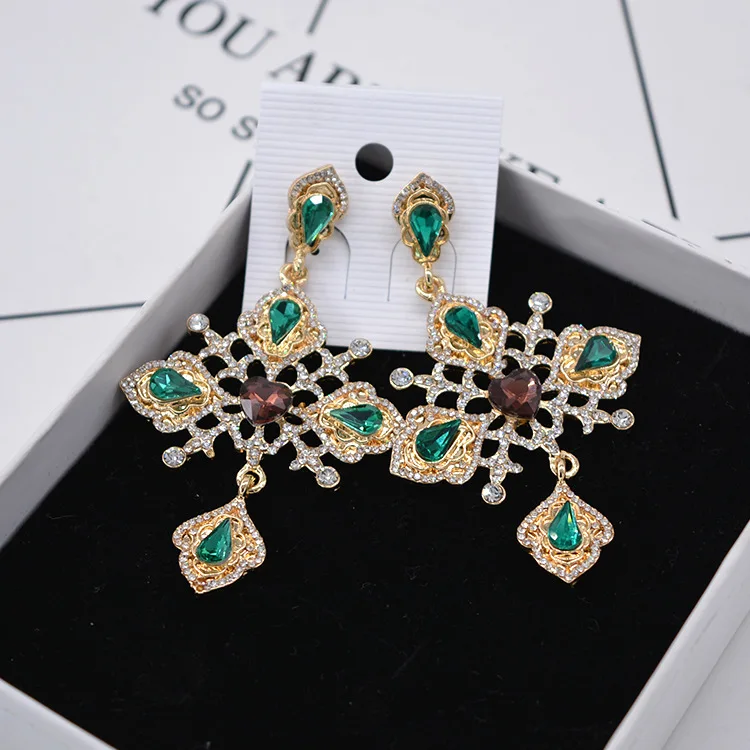

2019 Fashion vintage cross long earrings for women
