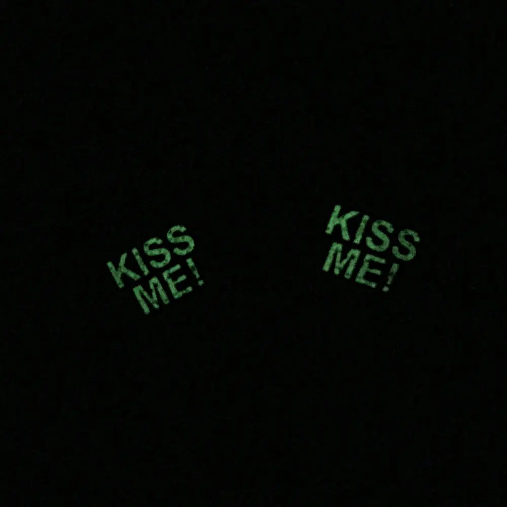 Накладки на соски с надписью KISS ME Одноразовые женские клейкие ленты светящиеся в