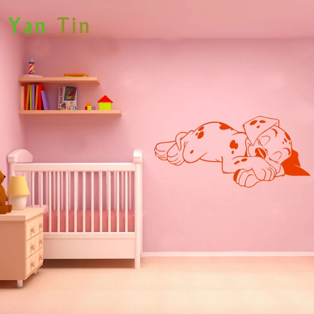 Новые Мультяшные наклейки на стену в виде спящего Tabby Dog для детской комнаты обои