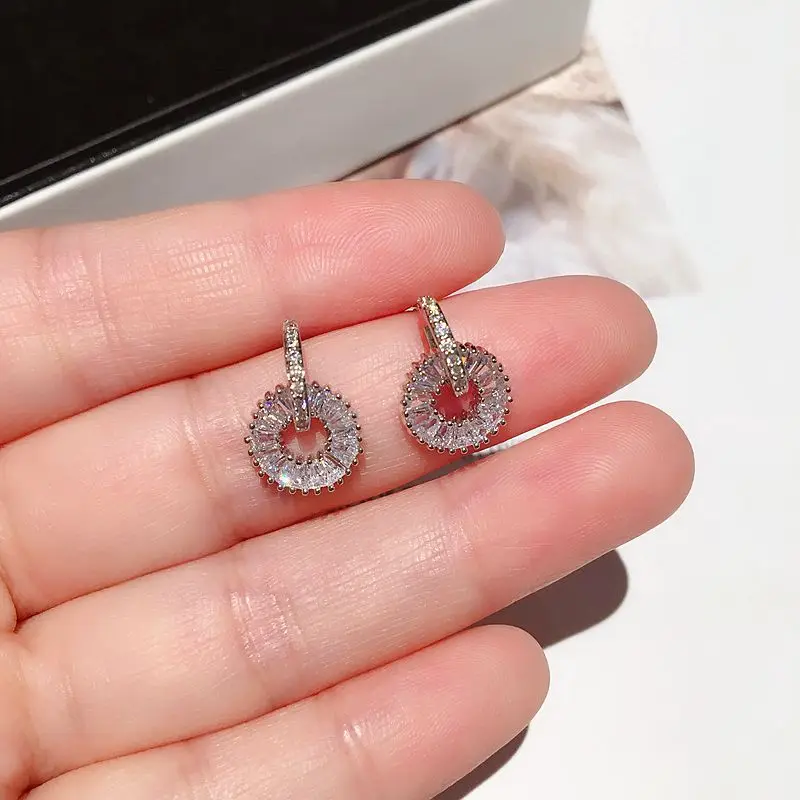 Exquisite CZ Crystal Round Charm Stud Earrings AAA Cubic Zirconia Earrings for Women Zircon Stone Jewelry