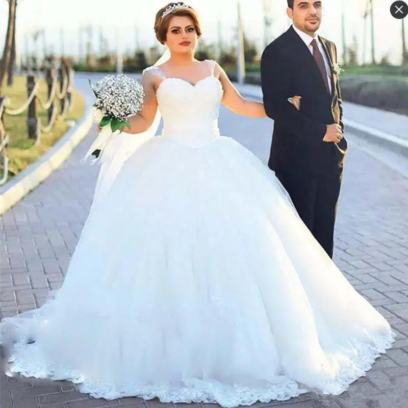 Vintage Elegant Plus Size Wedding Dresses Spaghetti Straps Lace Appliques Ball Gown Gowns Tulle Count Train Bridal Dress | Свадьбы и