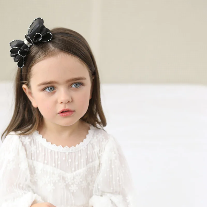 Ободок шифоновый с большим бантом для девочек повязка на голову серебристого