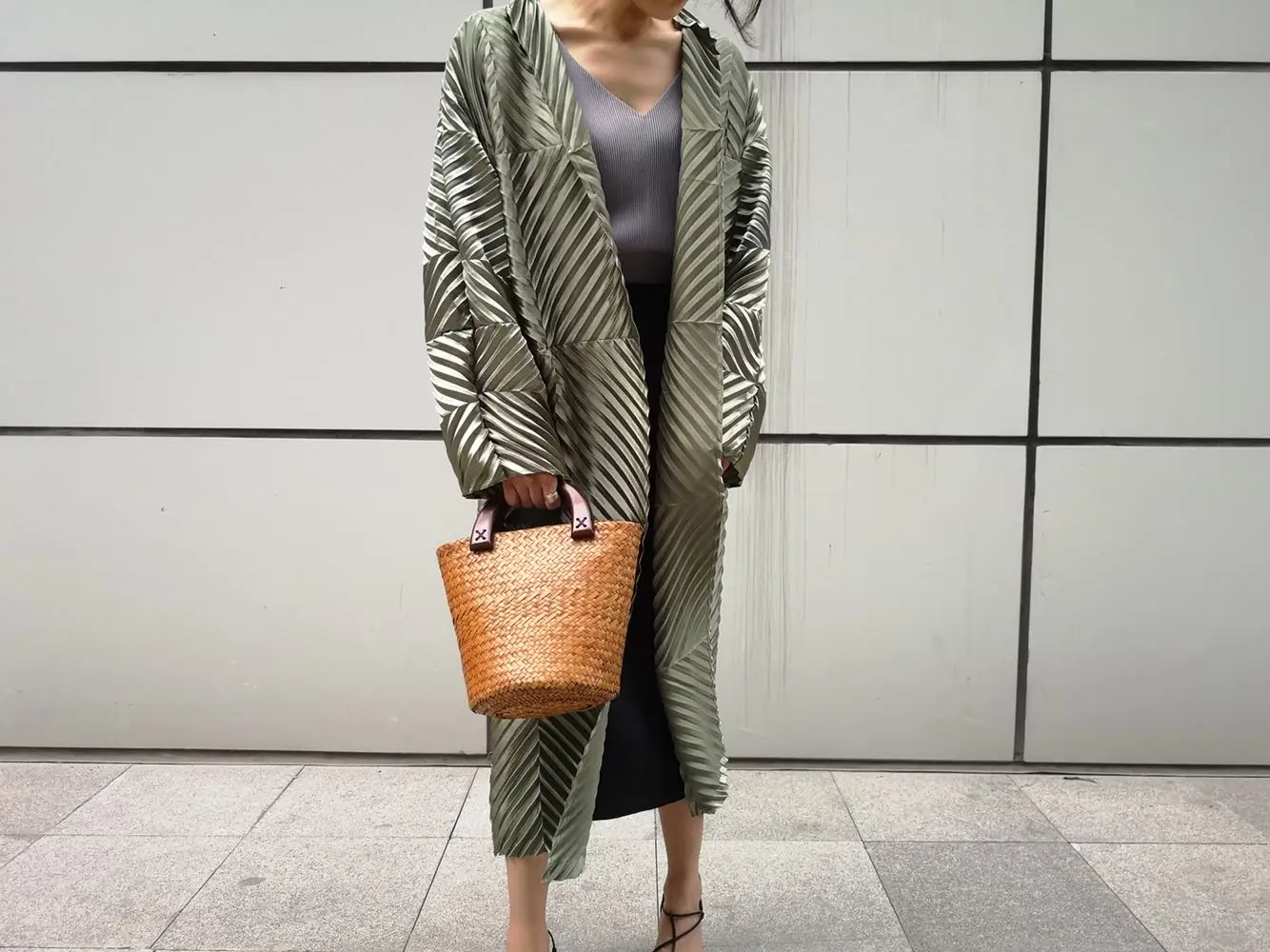 

New Style Women's Windbreaker 3d Pleated Trench