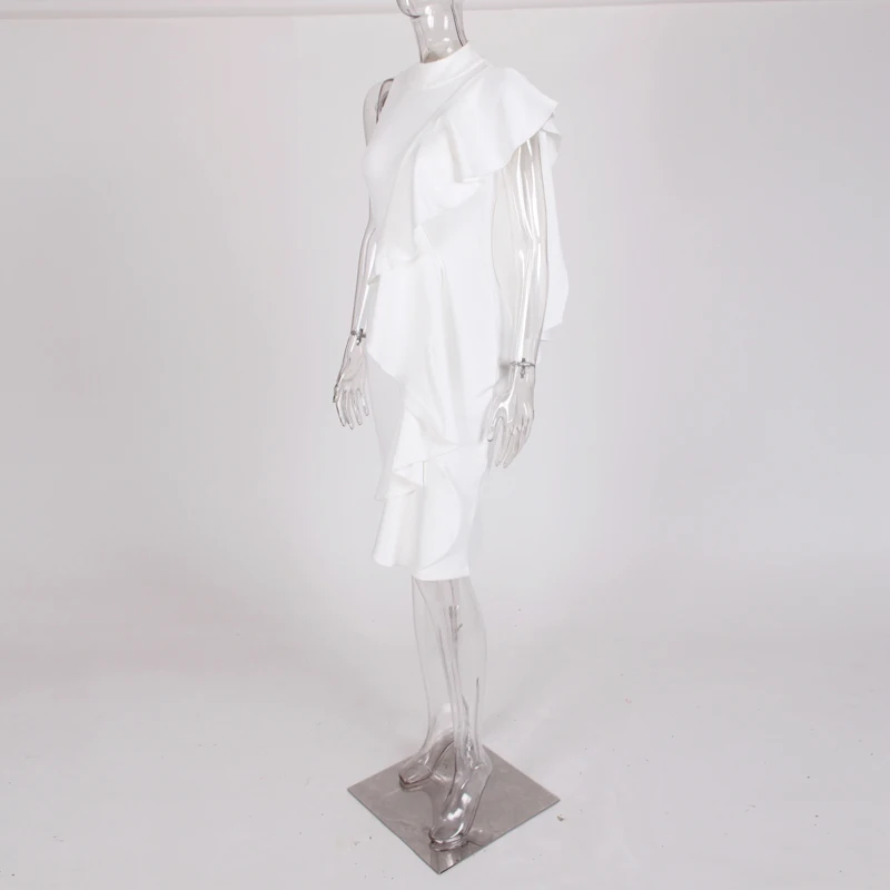 Белое платье-миди с оборками на рукавах и открытым плечом | Женская одежда