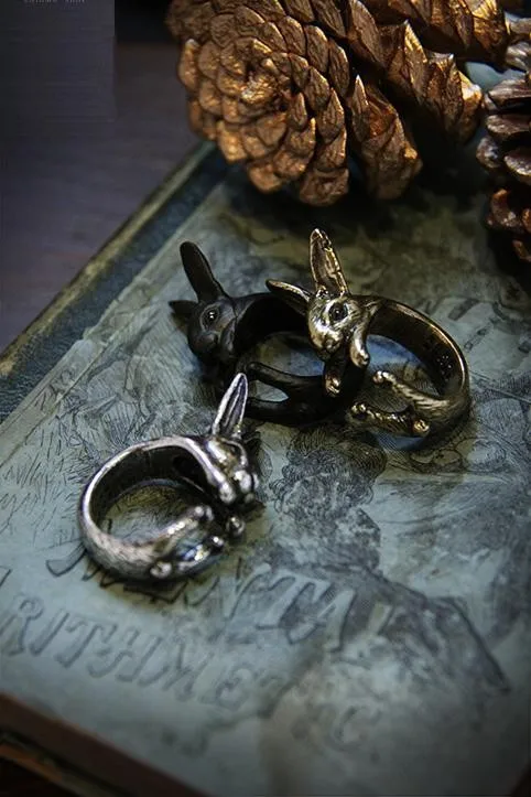 

Retro Burnished Animal Bunny Ring Hare Jewelry Adjustable Free Size Wrap Ring Black Crystal gift idea-rabbit