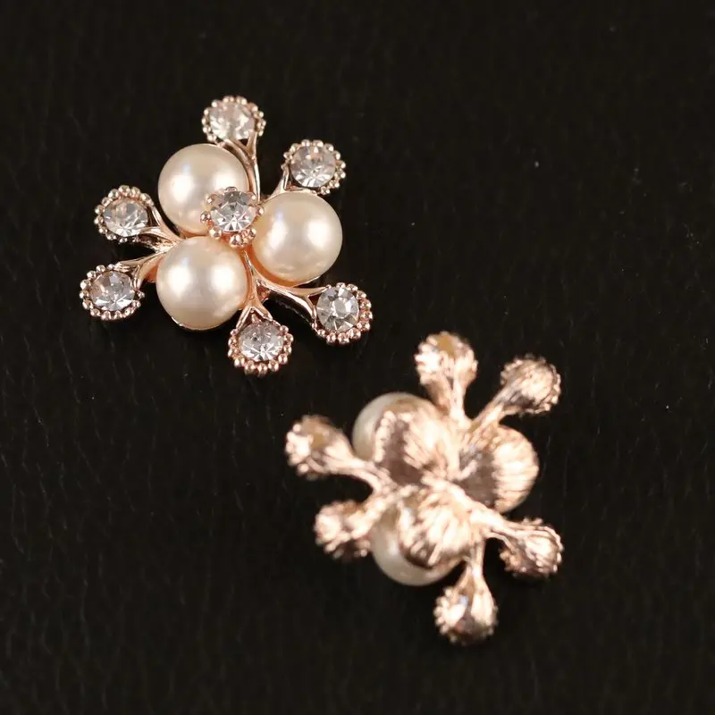 Жемчужные стразы кнопка 2018 свадебные приглашения украшают металлические волосы