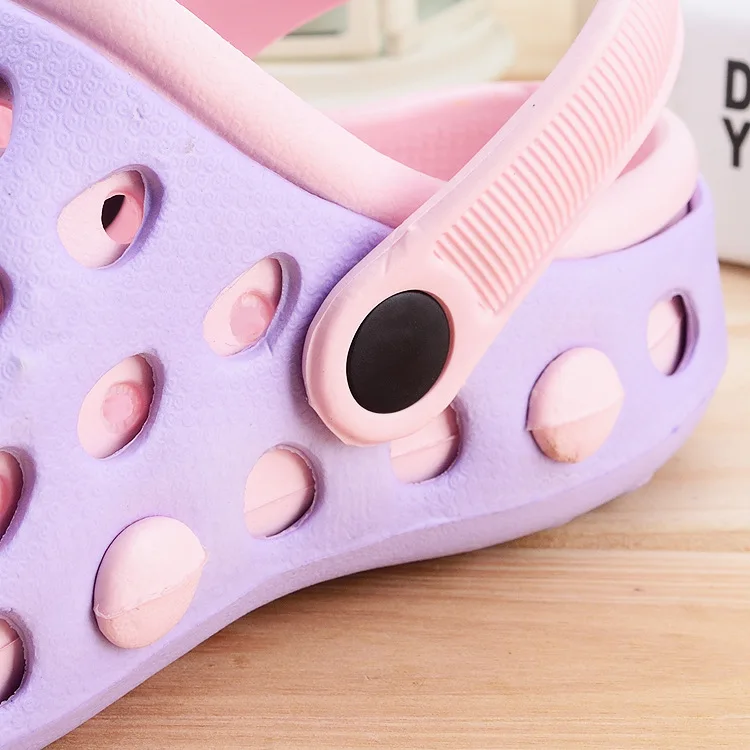Г., Новое поступление, настоящие сандалии Sapatos Mulher sapato feminino Женская обувь с двойными цветными отверстиями женские сабо для сада