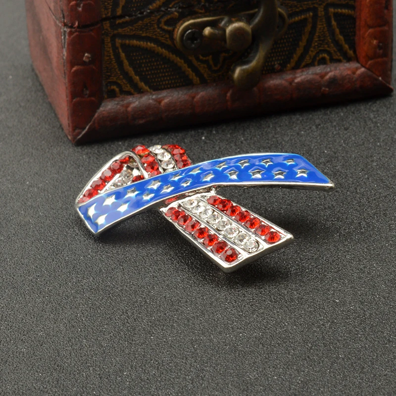 Мужская и Женская Брошь с логотипом MZC красная/синяя брошь флагом США