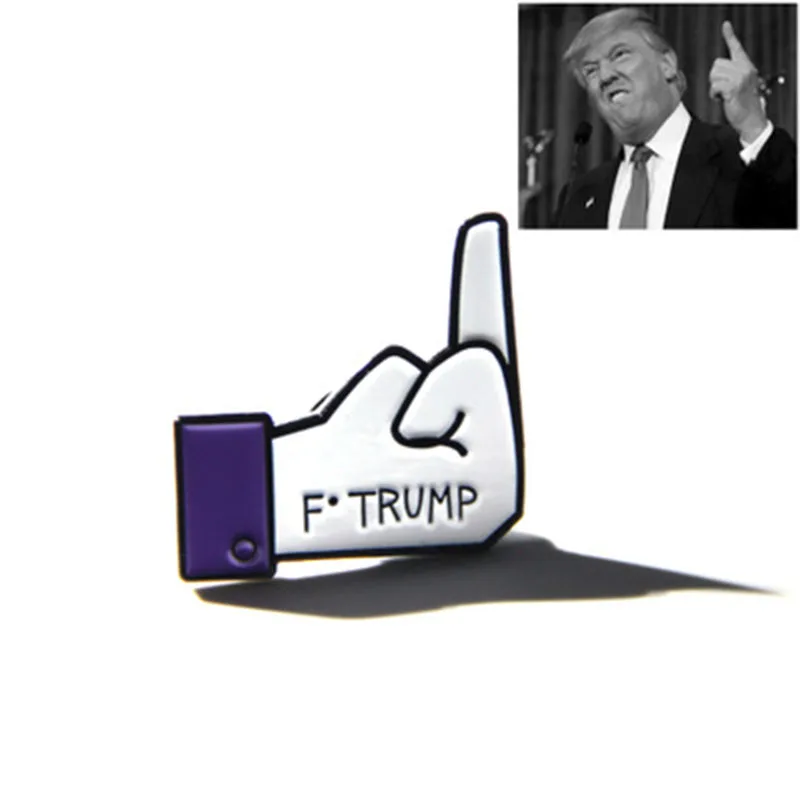 Брошь и эмалированная булавка Ф. Трампа с изображением недовольства мультяшным