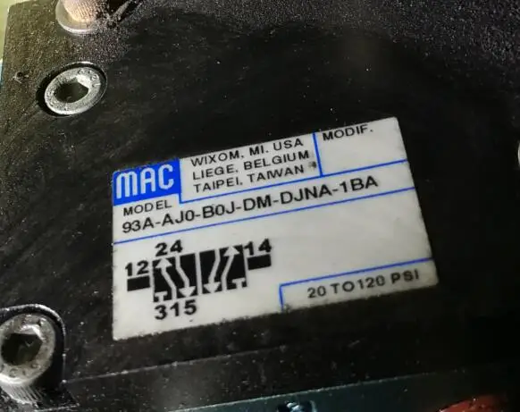 

Соленоидный клапан США 93A-AJ0-B0J-DM-DJNA-1BA Оригинал аутентичный
