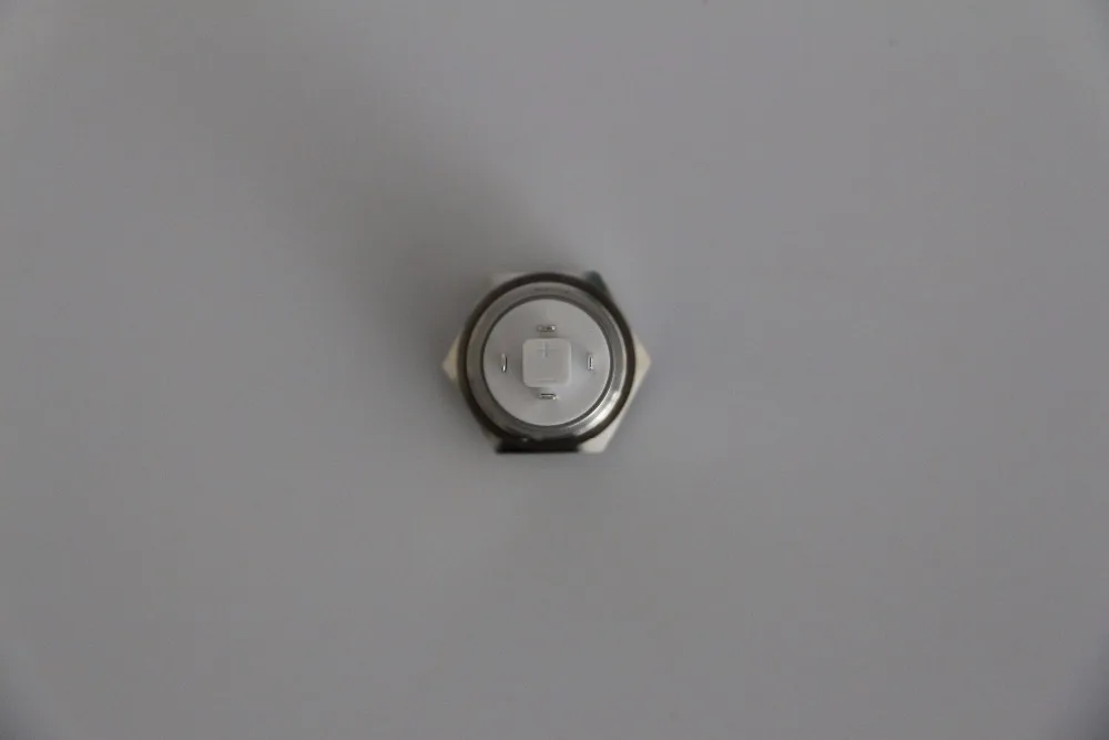 Металлическая кнопка со светодиодной подсветкой 19 мм | Обустройство дома