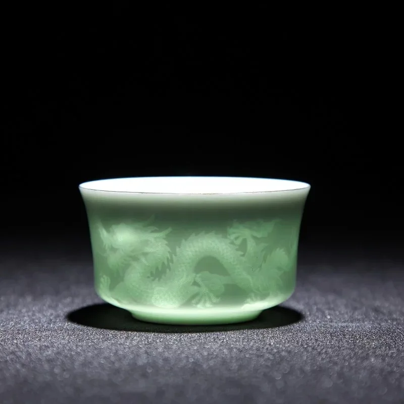 C 1 Pc 80ml Sculpted Hand Lotus Dragon Cup Of Tea At Jingdezhen Ceramics Celadon Kung Fu Teacups Drinkware Accessories - Цвет: C