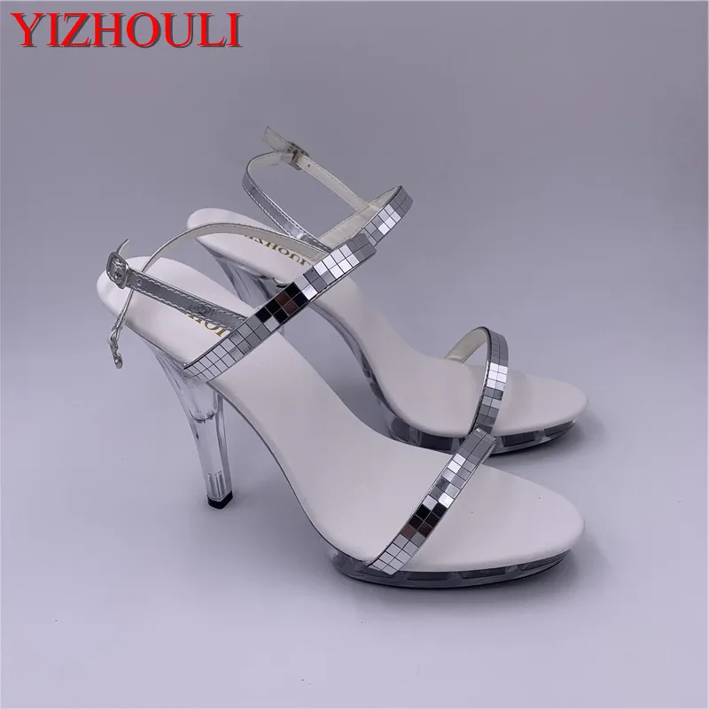 

2019 fashion expensive silver sequined 13cm high-heeled sandals, 5-inch transparent soles, sexy runway sandals