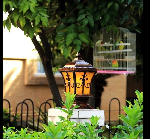 Европейский современный Ретро садовый ландшафтный светильник