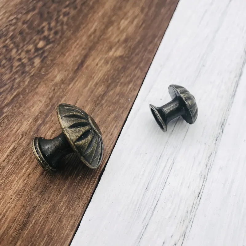 10PCS Vintage Small Case Cabinet Cupboard Drawer Pull Handle Znic Alloy Dome Knob Jewelry Box Mini Decorative Knobs Bronze | Обустройство