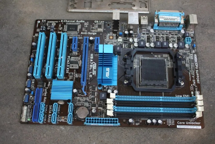 Am3 + Ddr3 Usado Asus Original Desktop Placa-mãe Amd 760g Soquete 32g Sata2 Usb2.0 Atx M5a78l le