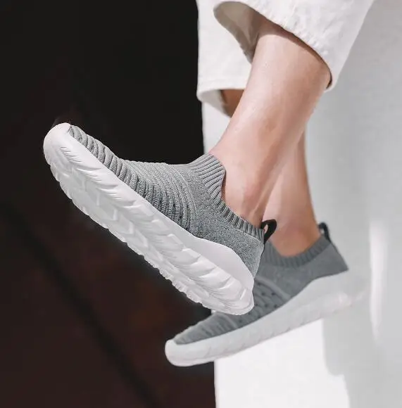 Light Grey 42 Xiaomi FREETIE Fflying тканая обувь мужские модели Летающий тканый верх EVA амортизирующая подошва носок дизайн - Цвет: Light Grey 42