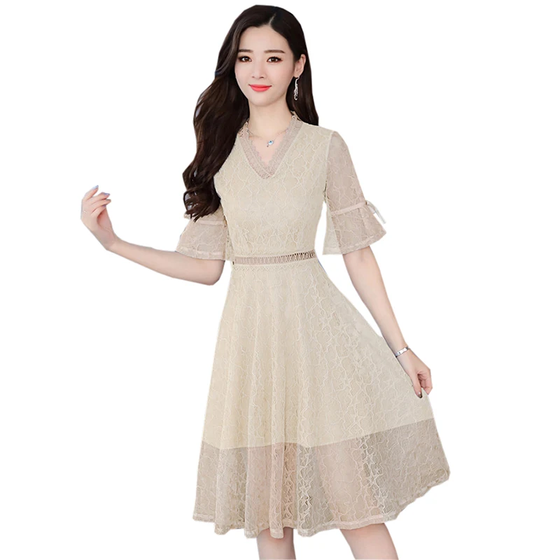 

Lace Dress Women 2018 Summer V-neck Flare Sleeve Knee Length Hollow Out Dress Ladies Elegant Solid Casual Dress Vestidos FP0800