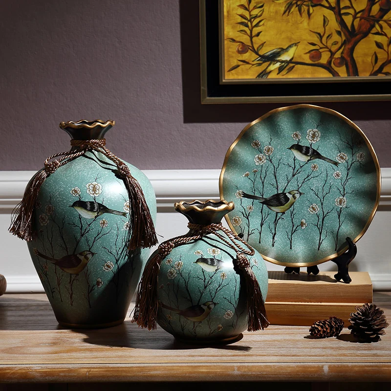 Керамическая ваза декоративные пластины из трех предметов украшения в