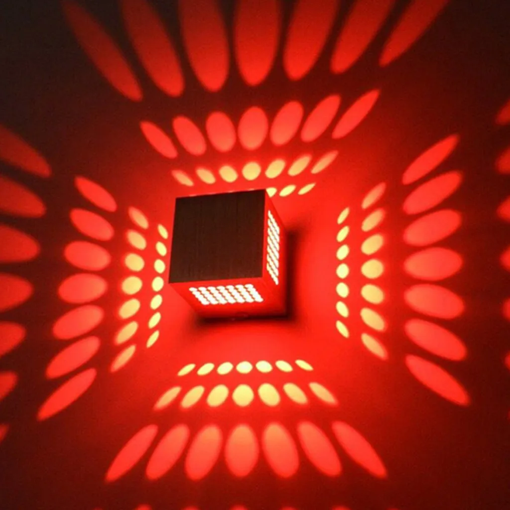 Цветной RGB спиральный настенный светильник с отверстиями поверхностная