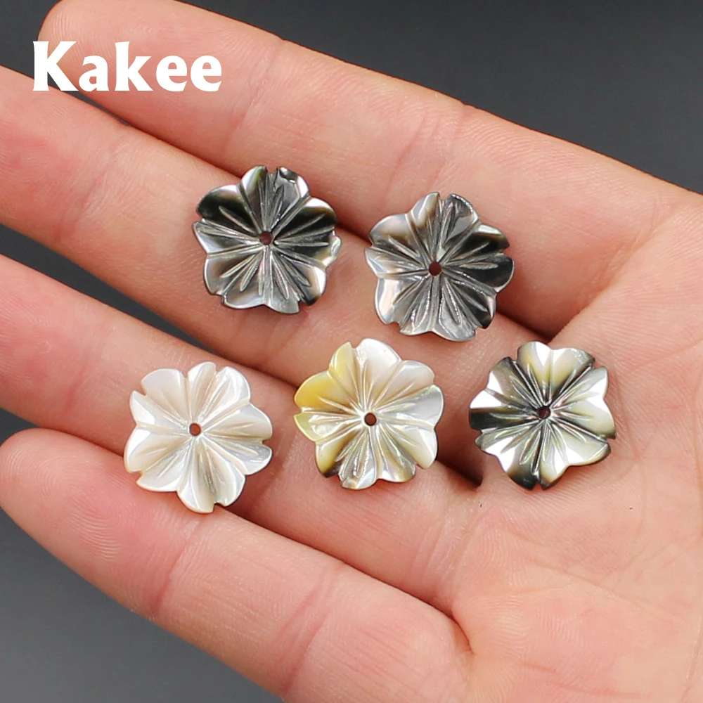 Каки из натурального жемчуга с резным цветком амулет черный корпус бисер для