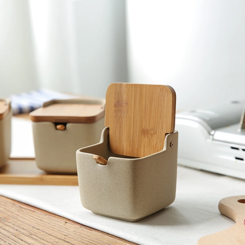 

Japanese Style Coarse Pottery Spice Jar Ceramic Gravy Boats Bamboo Cover Storage Box Container Oil Salt Soy Sauce Cans Kitchen