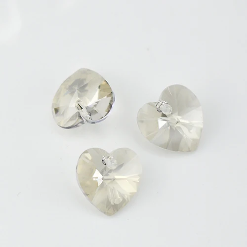 1 шт.) кристалл Swarovski 6228 XILION сердце кулон Стразы бусины для рукоделия ювелирных изделий - Цвет: 001 SSHA
