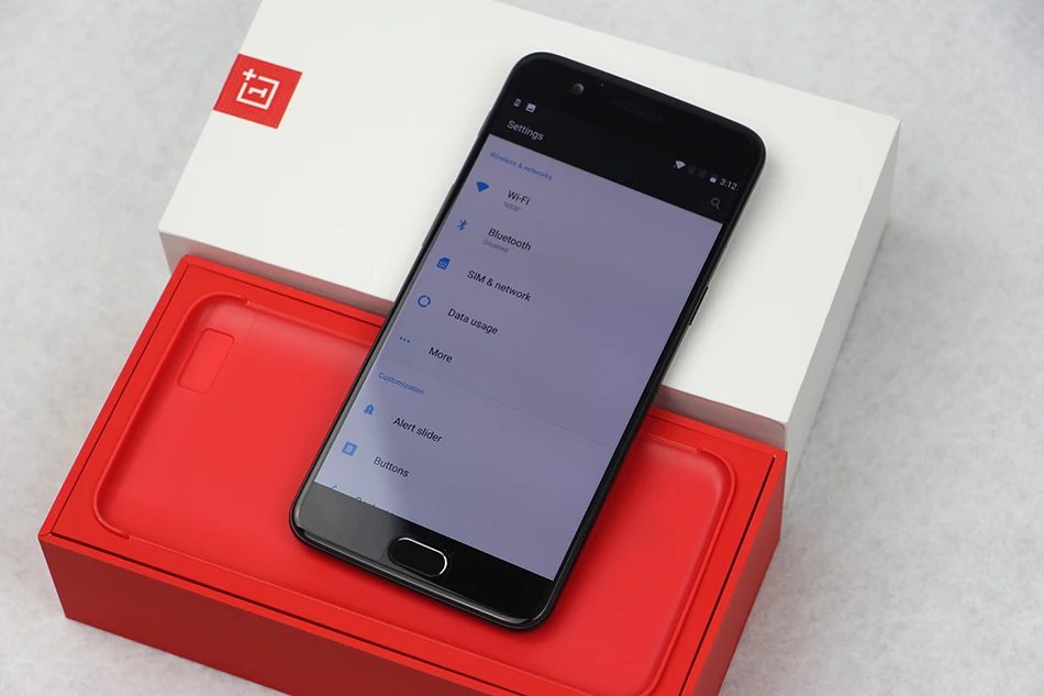 Oneplus 5 смартфон с дюймовым дисплеем восьмиядерным процессором Snapdragon 835 ОЗУ 8 Гб ПЗУ
