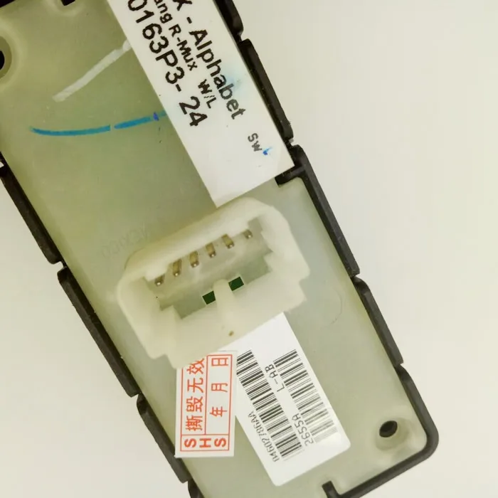 Переключатель Стеклоподъемника правой передней двери SKTOO для Chrysler 300C|window lift|glass