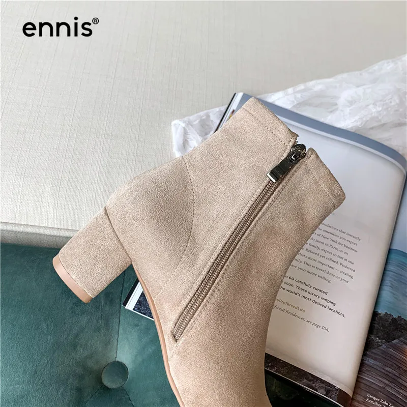 ENNIS/; осенние женские ботильоны; повседневные замшевые ботинки на толстом каблуке; женские ботинки с круглым носком; модная обувь в европейском стиле; A958