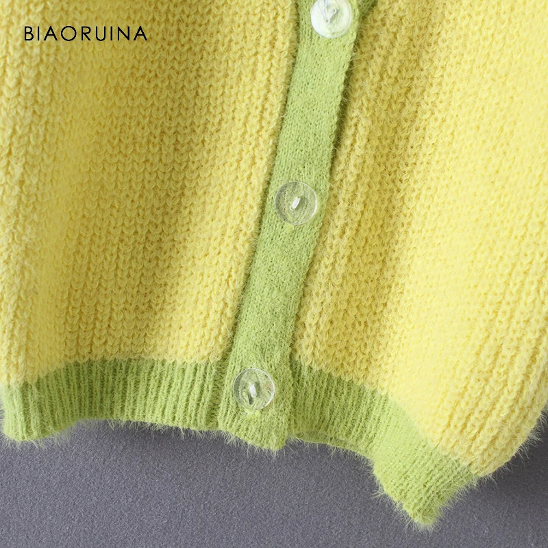 

BIAORUINA, v
