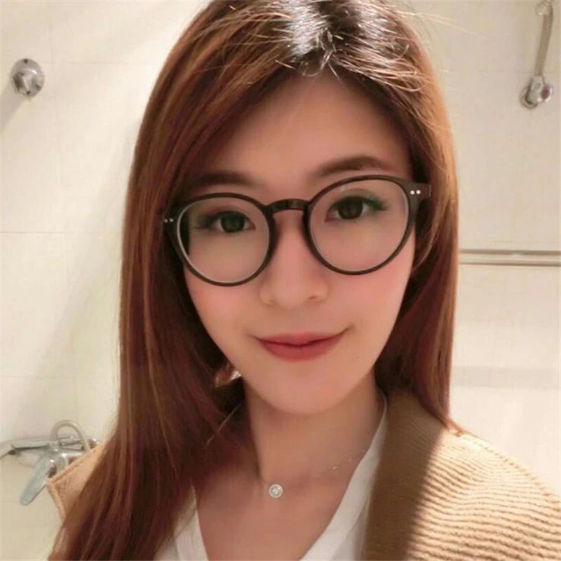-1 -1.5 -2 -2.5 -3 -3.5 -4 Rivets Myopia Glasses with degree Women Men Short-sight Nearsighted Eyeglasses Black and Transparent |