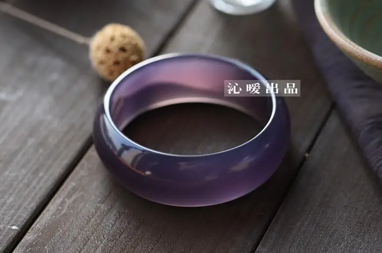 

Qin warm natural Emperor purple jade marrow bracelet widened thickening purple jade marrow round bracelet female family Good gif