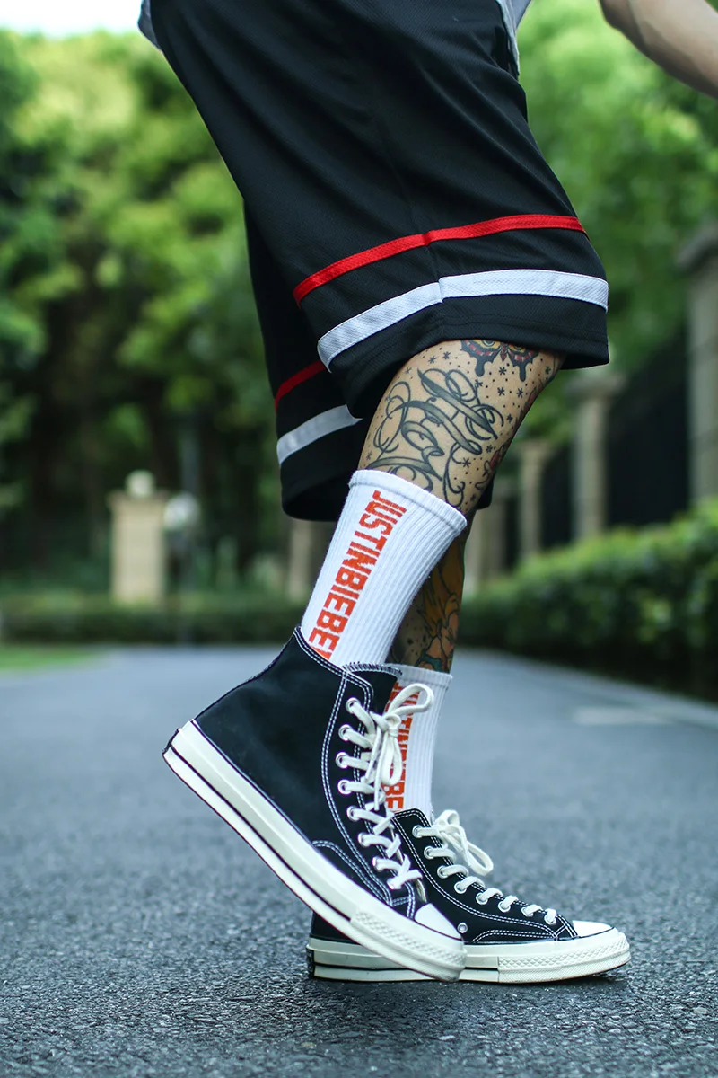 IMINCN 1Pair justin bieber sport casual hiphop Harajuku Cute Patter Ankle Socks Hipster Skateboard man Funny | Мужская одежда