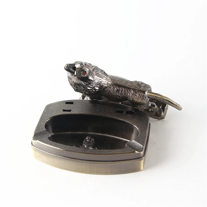 Новый тип смолы металла пепельница собака модель с зажигалкой двойного