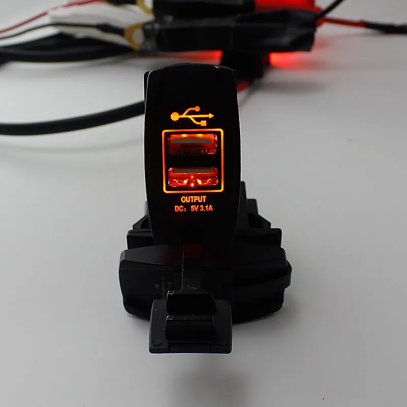 Автомобильное зарядное устройство WUPP с двумя USB-портами 3 1 А 12-24 В постоянного