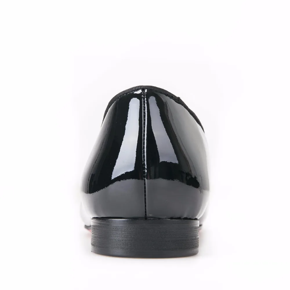 Мужские лоферы ручной работы Jeder Schuh черные из лаковой кожи с черным бантом модные
