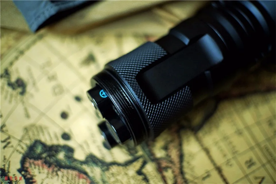 Manker MK35 2550 люменов Cree XHP35 HI светодиодный фонарик 1420 м фонарь для поиска+ 4x3400 mAh 18650 аккумуляторные батареи