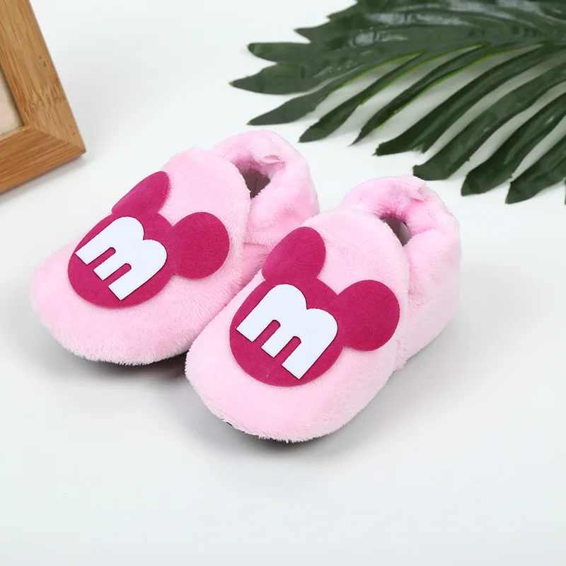 Disney Детский мягкий силиконовый чехол с рисунком из мультфильма на специальной нескользящей подошве Для мальчиков и девочек детская хлопковая обувь для малышей