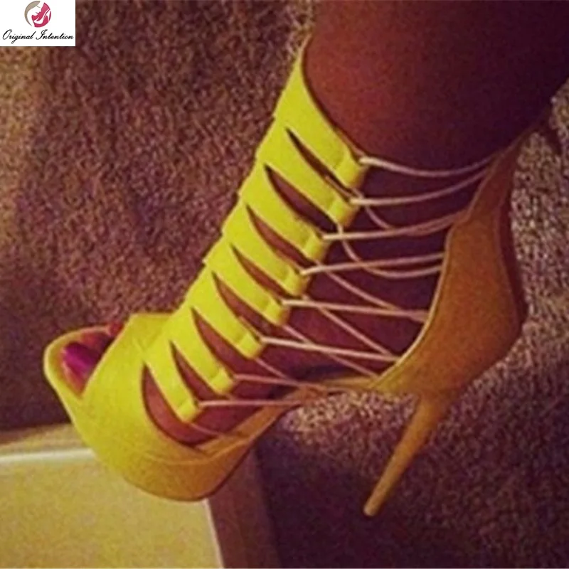 

Оригинальные стильные женские босоножки; Летние босоножки на тонком каблуке с открытым носком и шнуровкой; цвет желтый; женская обувь; боль...