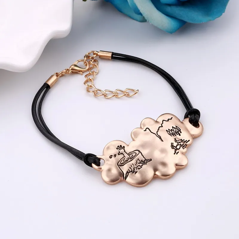 Комплект из колье серёг и браслета с компьютерной гравировкой | Украшения