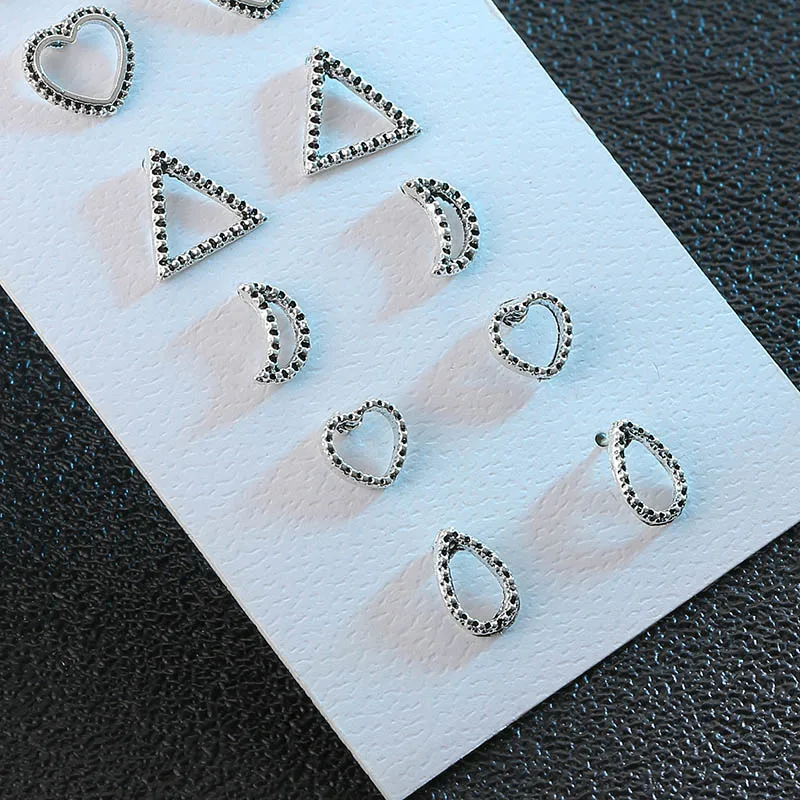 Серьги гвоздики женские геометрической формы элегантные украшения в форме