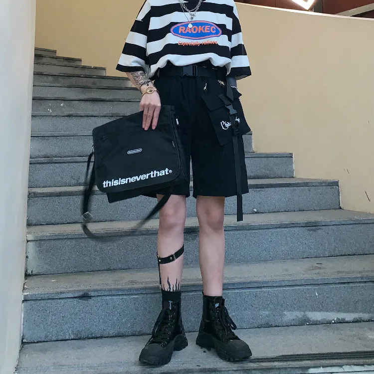 Летняя Корейская версия Ulzzang Harajuku уличные ретро комбинезоны с большими карманами повседневные свободные шорты с высокой талией уличный стиль черный