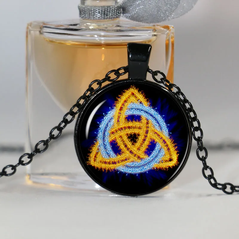 Лидер продаж Узел Троицы кабошон кулон ручной работы заявление искусстве