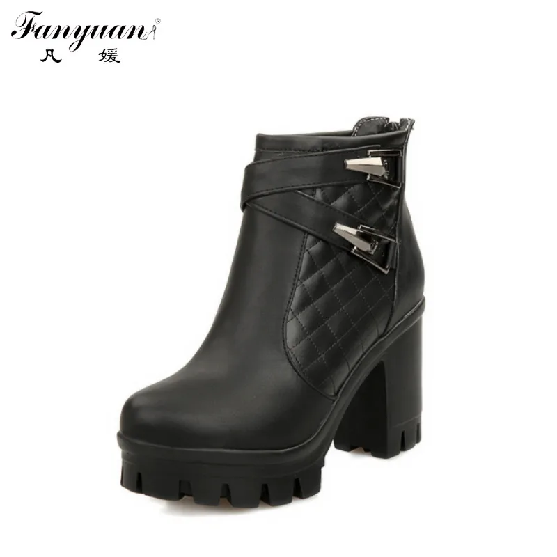 Новинка 2017 женские короткие ботинки с круглым носком на молнии сзади ботильоны