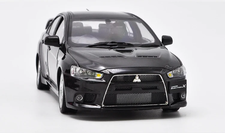 1:18 MITSUBISHI LANCER EVO 10 X литая металлическая модель автомобиля, модель из высококачественного сплава, Изысканные Подарки