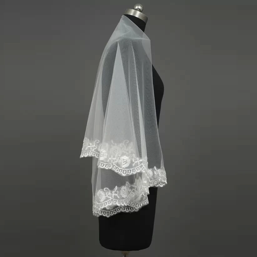 Фата свадебная Однослойная с кружевной аппликацией 1 5 м * 80 см | Свадьбы и